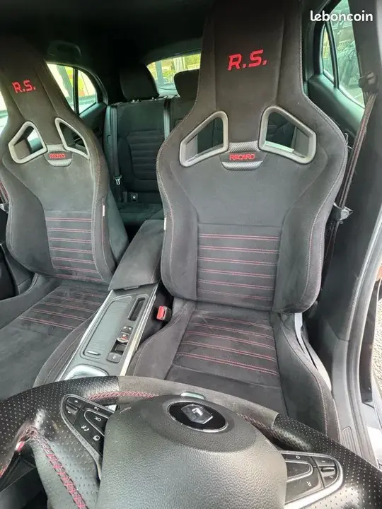 Renault Megane 2019 photo 3