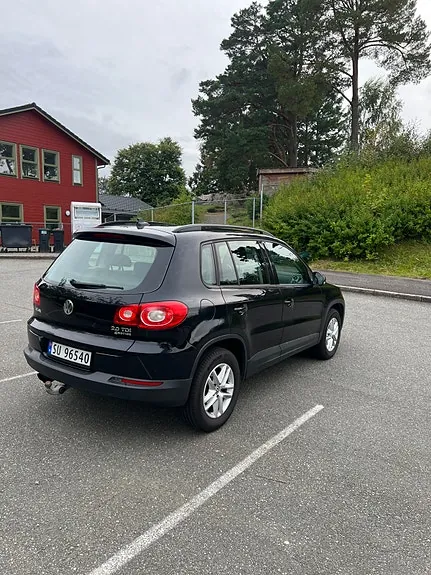 Volkswagen Tiguan 2011 photo 4