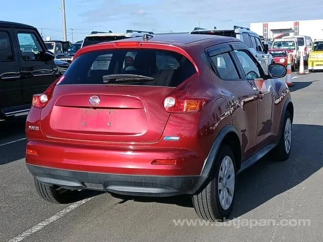 Nissan Juke 2010 photo 4