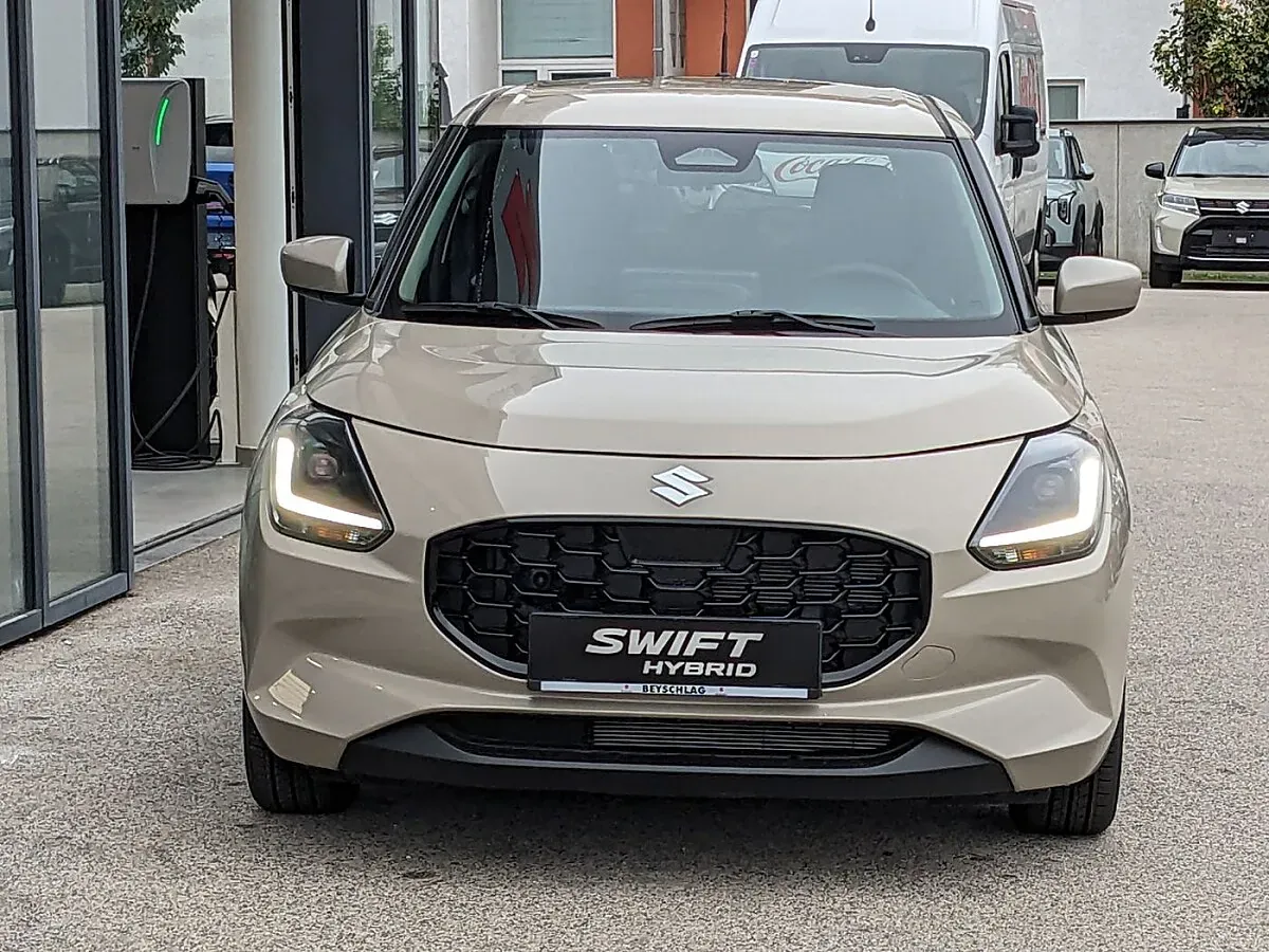 Suzuki Swift photo 3