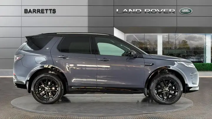 Land Rover Discovery Sport 2026 photo 5