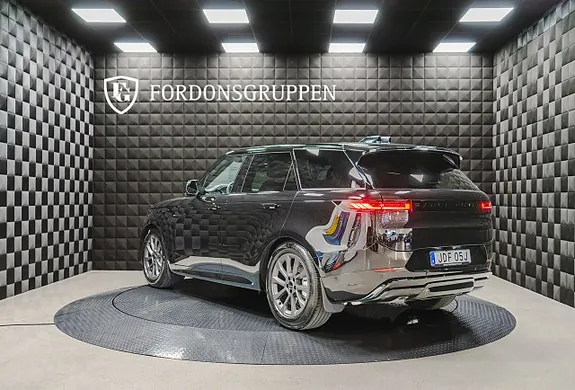 Land Rover Range Rover Sport 2026 photo 4