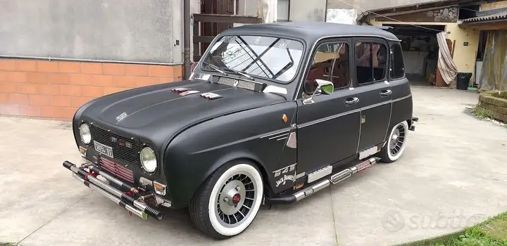 Renault 4