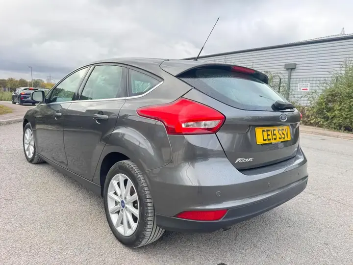 Ford Focus 2015 photo 4