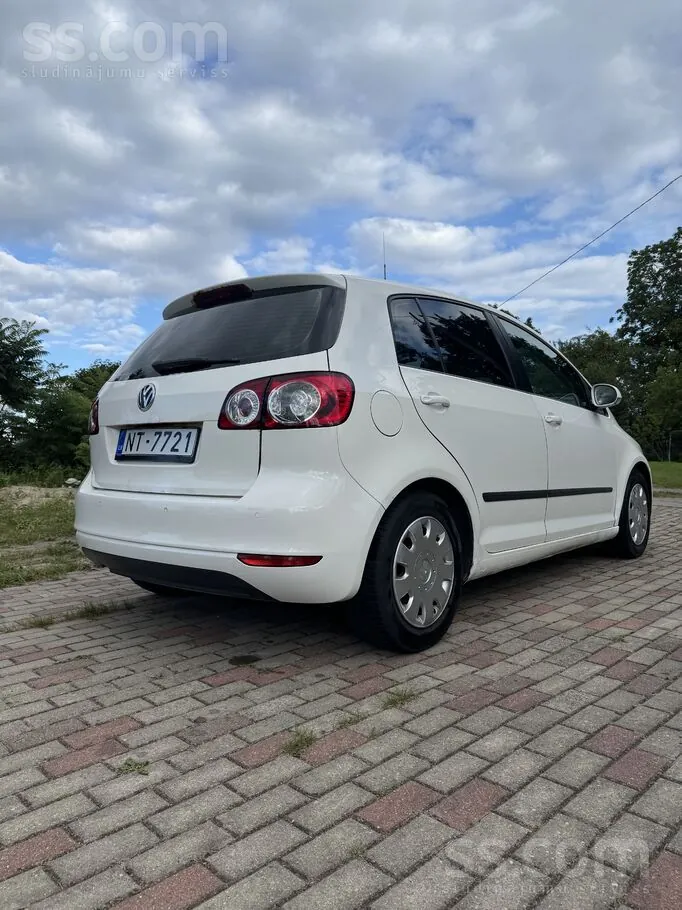 Volkswagen Golf Plus 2010 photo 4