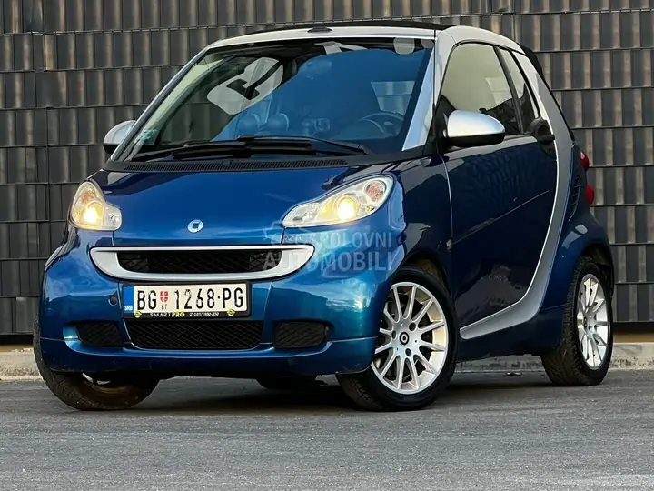 Smart Fortwo 2008 photo 2
