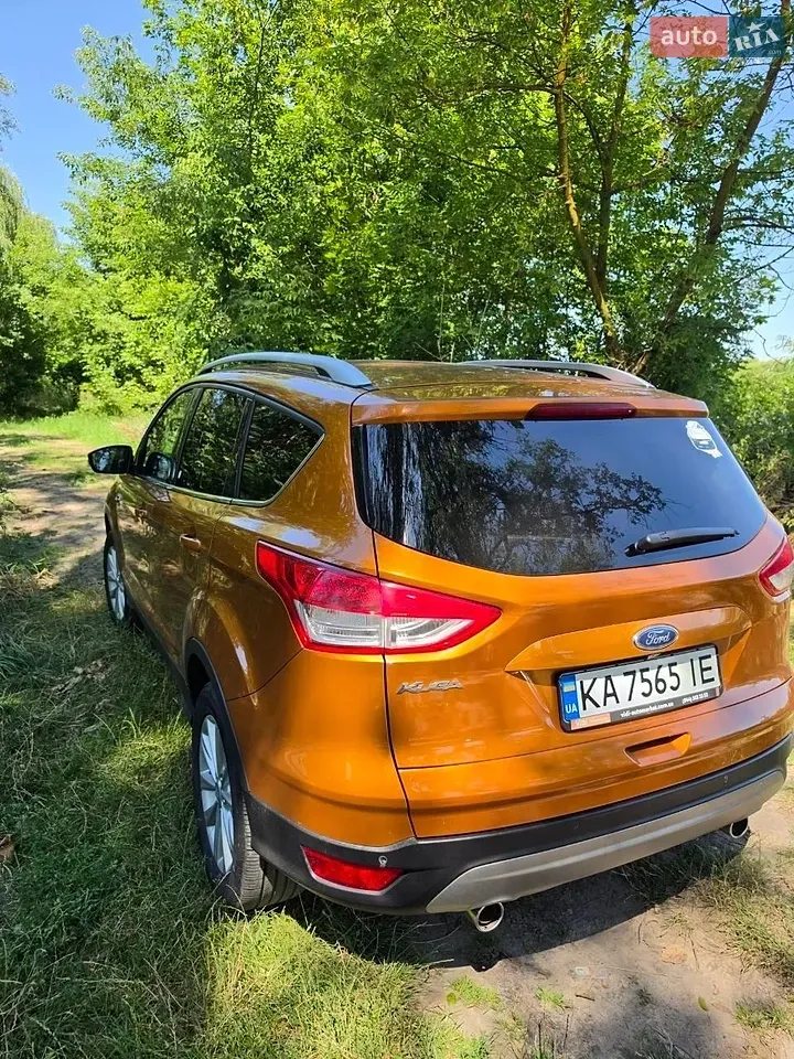 Ford Kuga 2015 photo 2