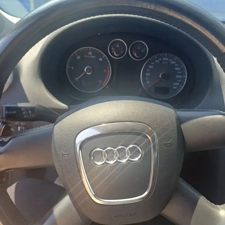 Audi A3 2012 photo 3