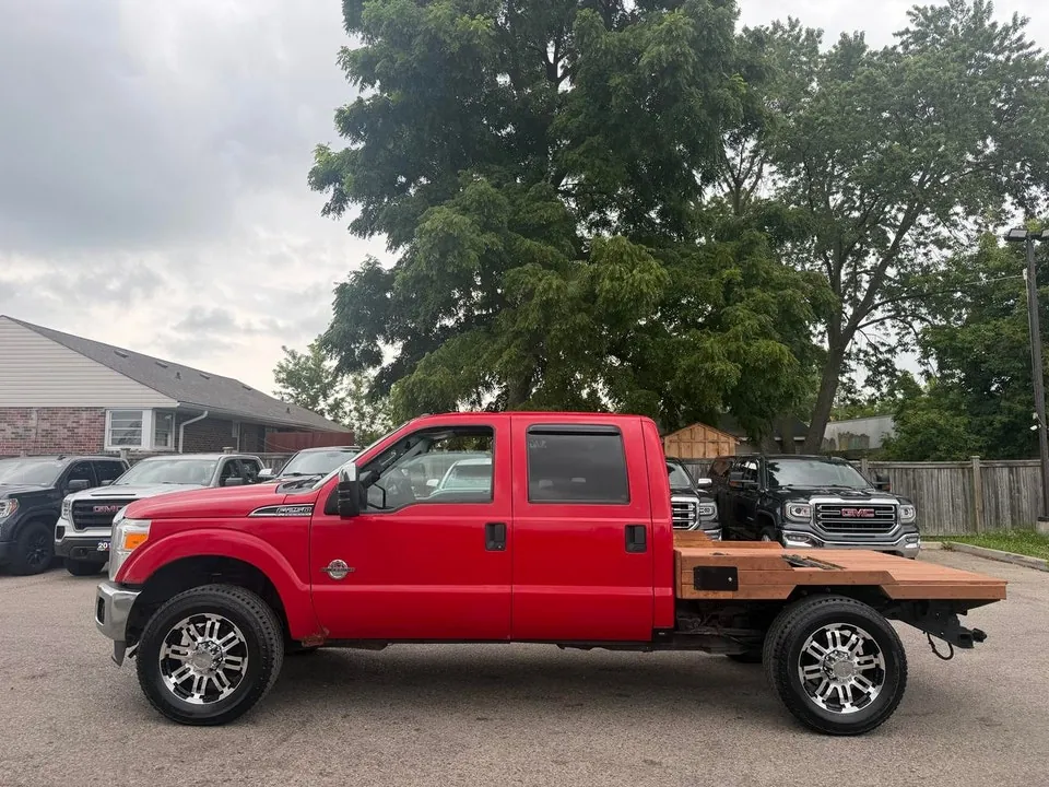 Ford Super Duty F-250 2013 photo 4