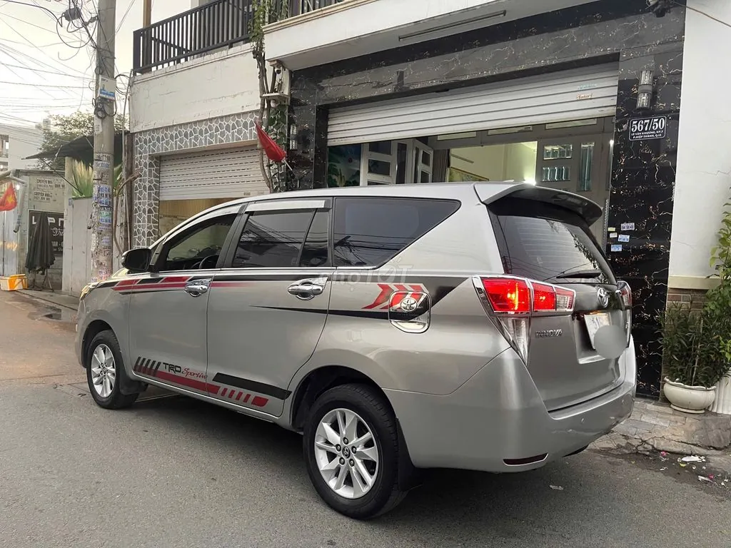 Toyota Innova 2017 photo 4