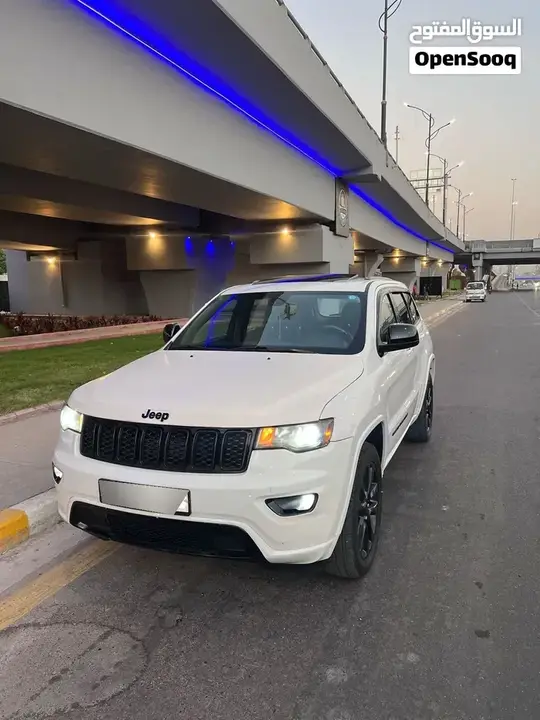 Jeep Grand Cherokee 2018 photo 4