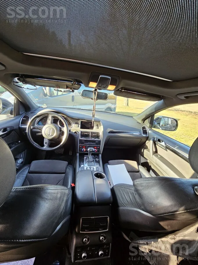 Audi Q7 2014 photo 3