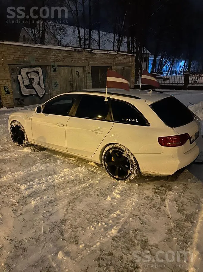 Audi A4 2008 photo 2