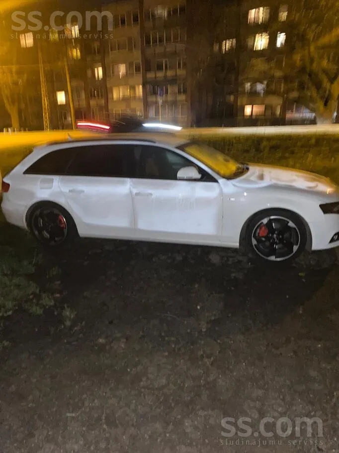 Audi A4 2008 photo 3
