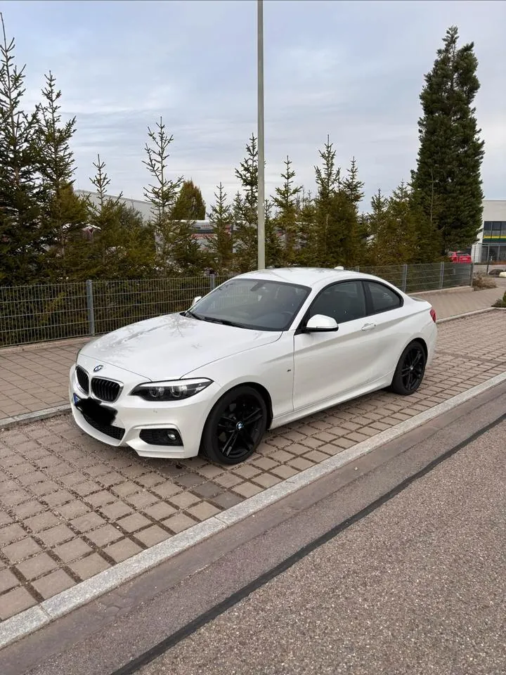 BMW 220I Coupé