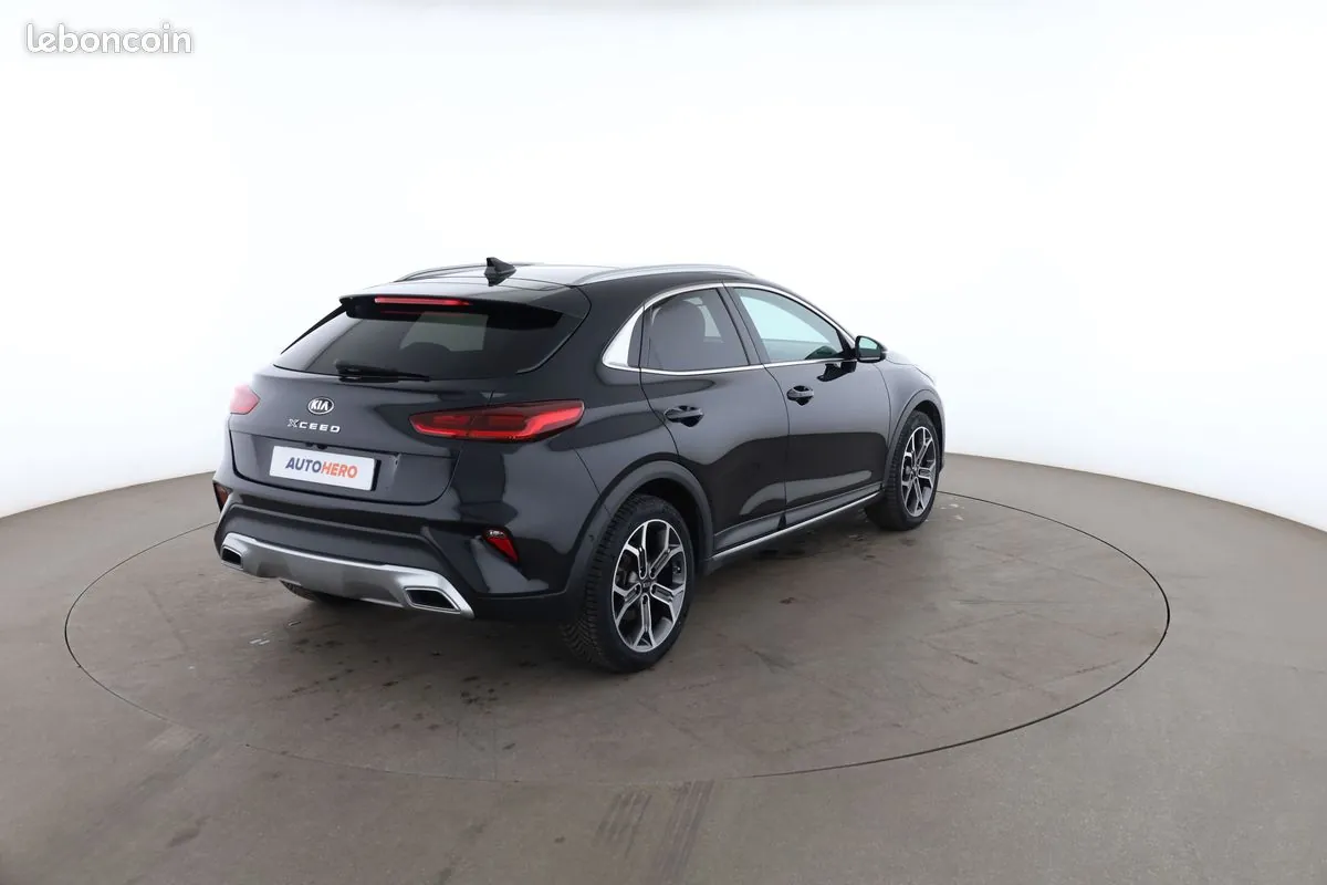Kia Xceed 2021 photo 3