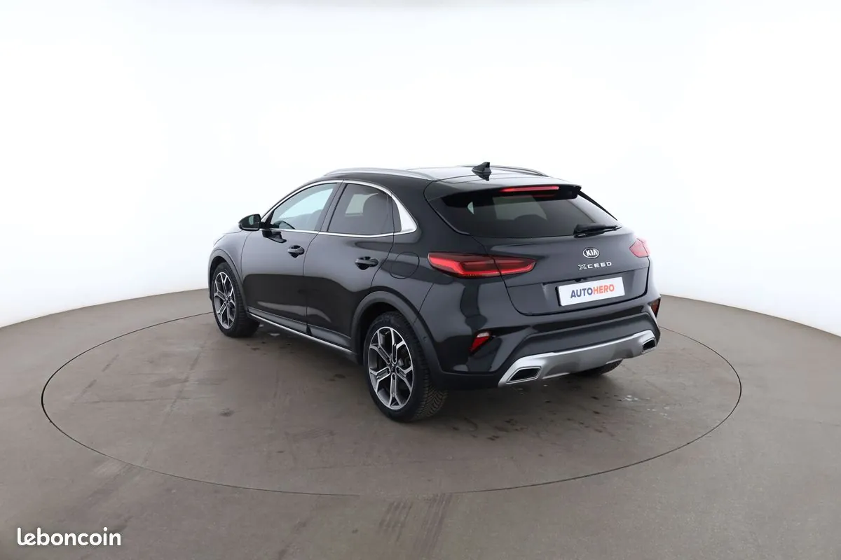 Kia Xceed 2021 photo 2