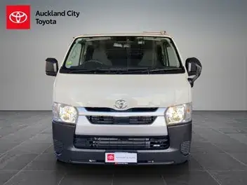 Toyota Regius 2025 photo 3