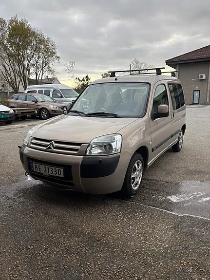 Citroen Berlingo 2006 photo 2