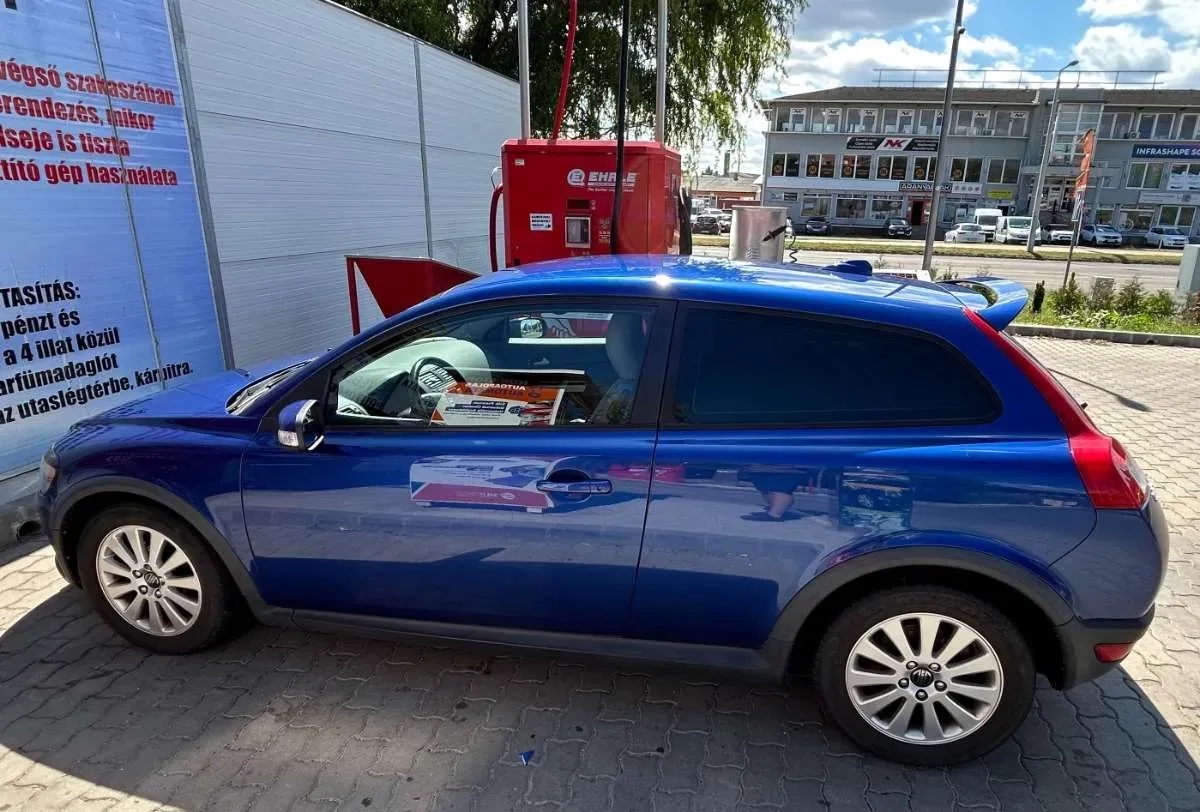 Volvo C30 2007 photo 2