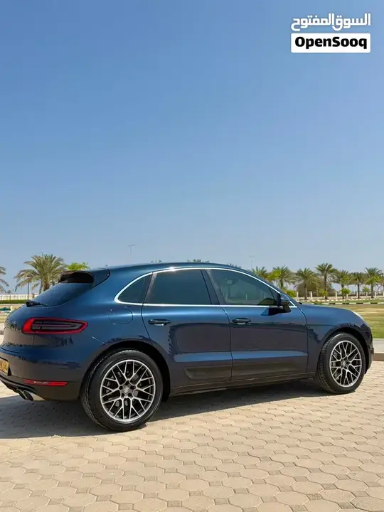 Porsche Macan 2015 photo 2