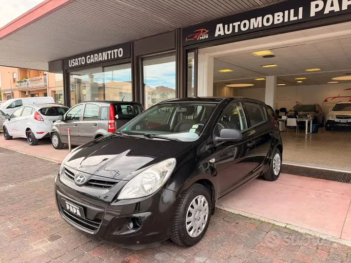 Hyundai I20 2012 photo 3