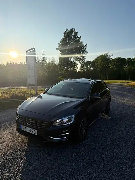 Volvo V60 2014 photo 3