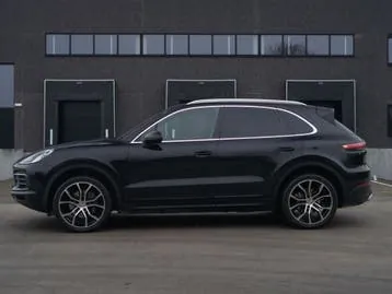 Porsche Cayenne 2018 photo 2