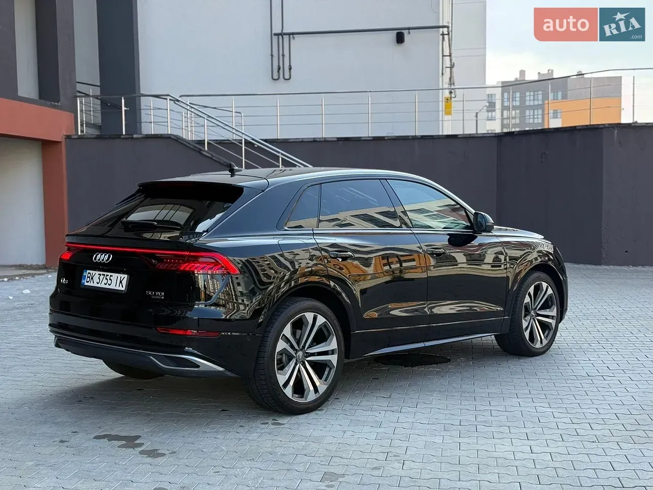 Audi Q8 2021 photo 5