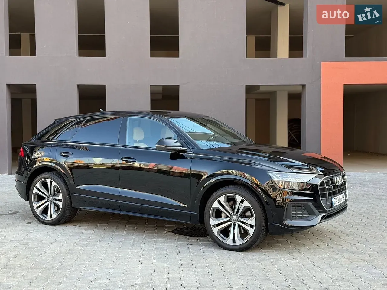 Audi Q8 2021 photo 3