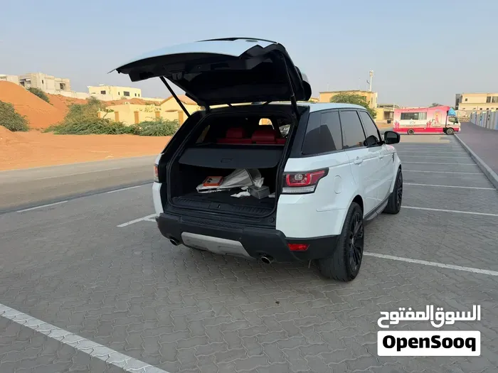Land Rover Range Rover Sport 2016 photo 4