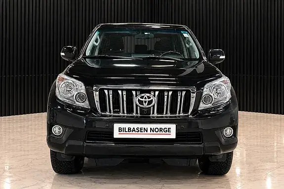 Toyota Land Cruiser 2012 photo 3
