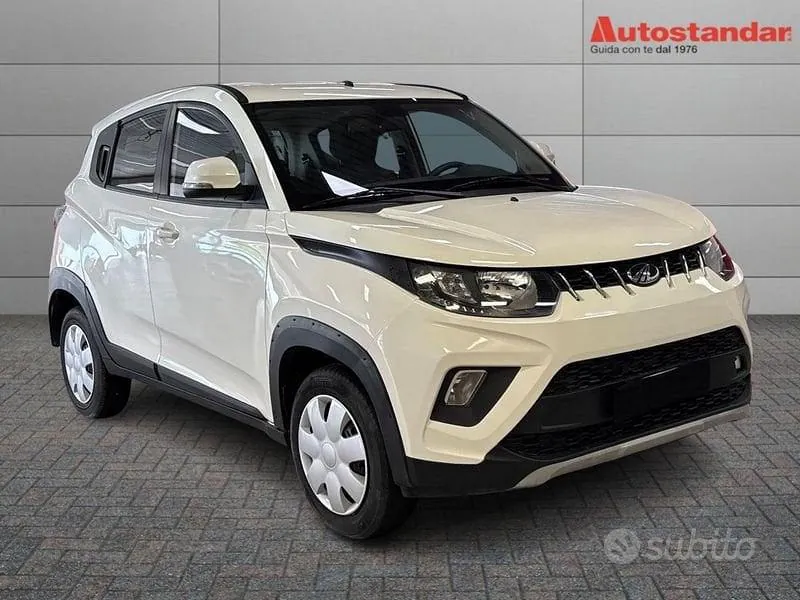 Mahindra Kuv100 2022 photo 3