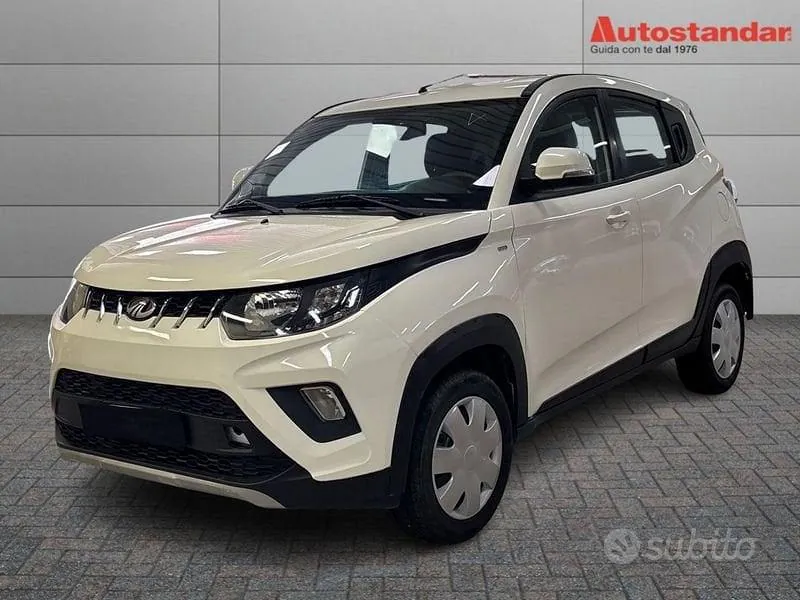 Mahindra Kuv100