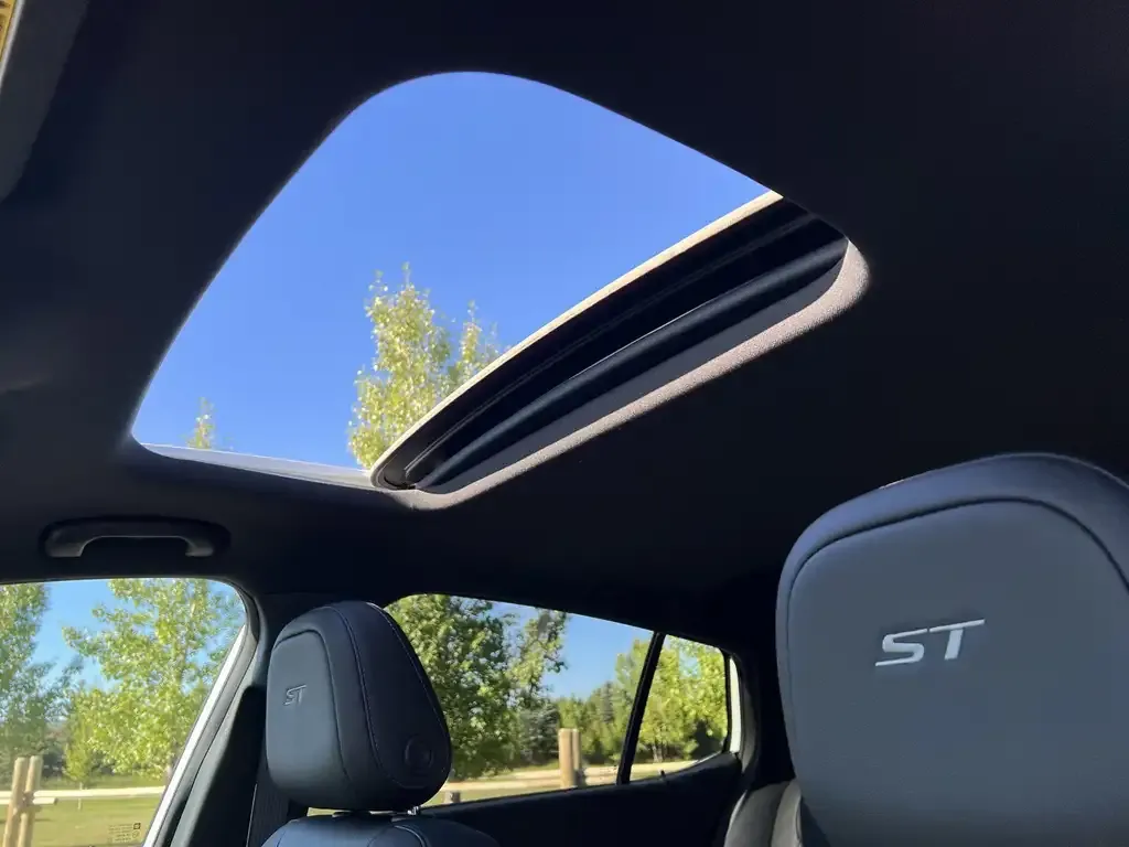 Buick Envista 2025 photo 2