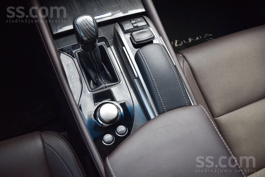Lexus Gs 2018 photo 5