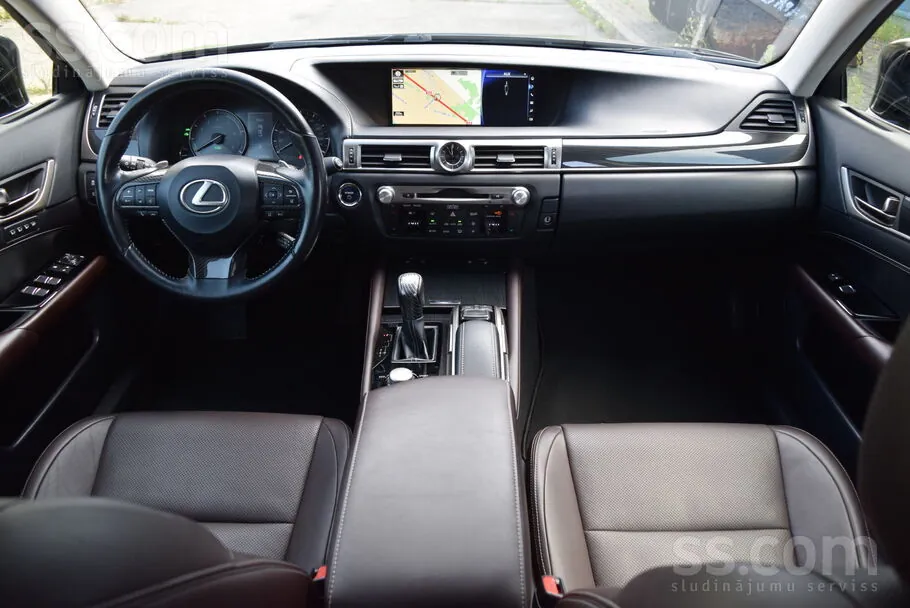 Lexus Gs 2018 photo 4