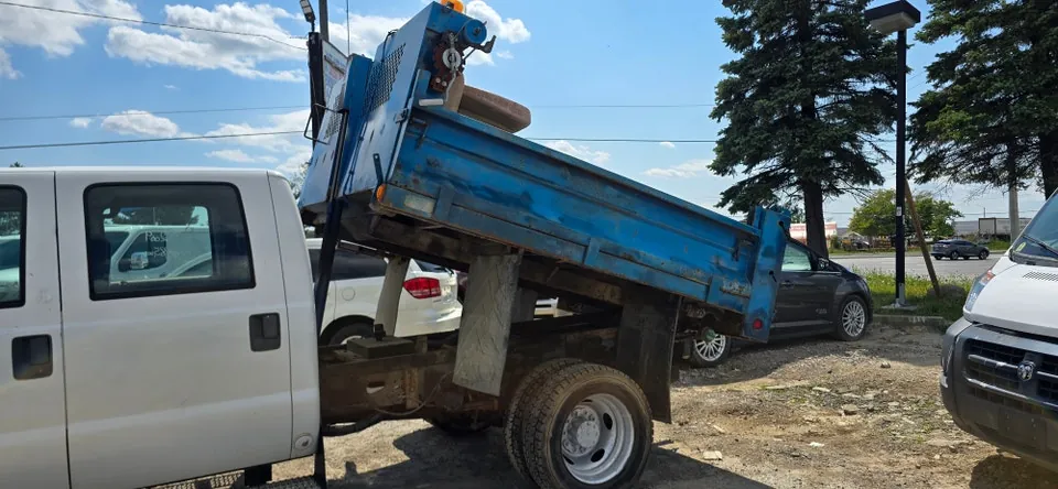 Ford Super Duty F-450 2009 photo 3