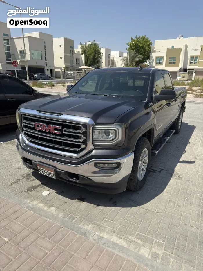GMC Sierra