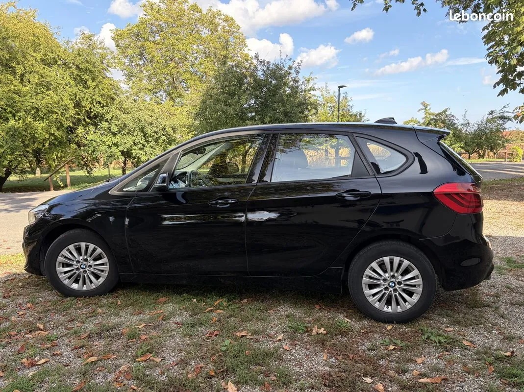BMW 2 Series Active Tourer 2021 photo 2