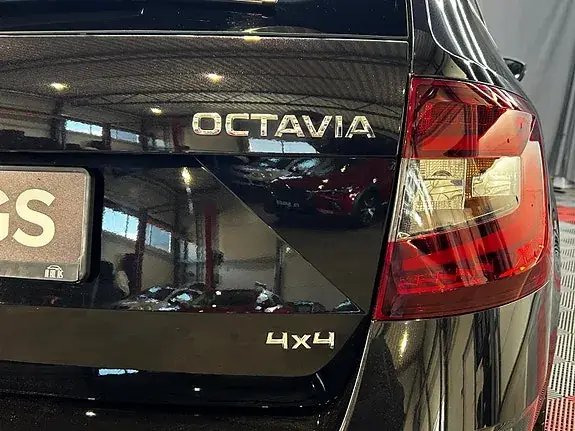 Skoda Octavia 2018 photo 5