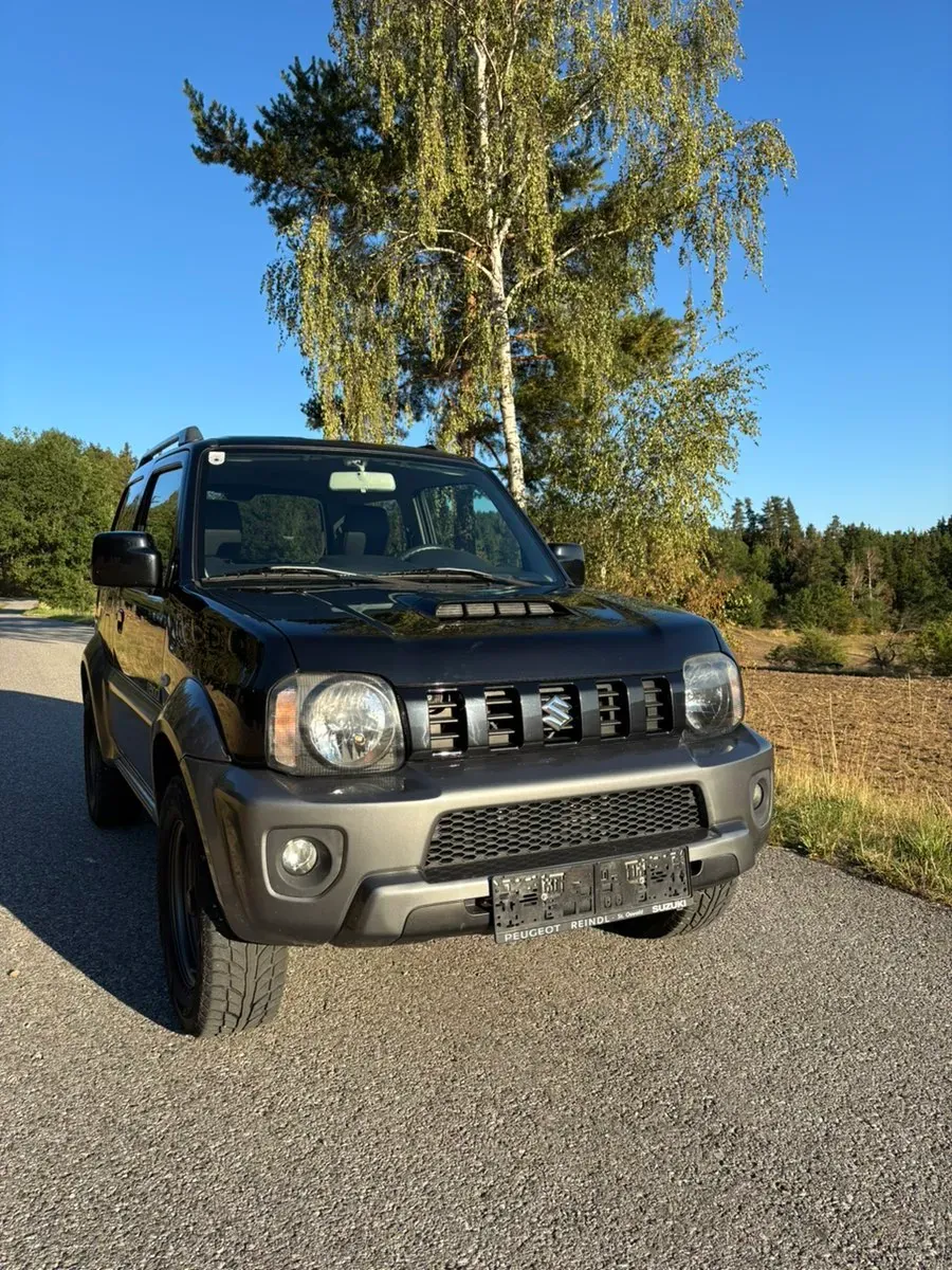 Suzuki Jimny 2015 photo 2
