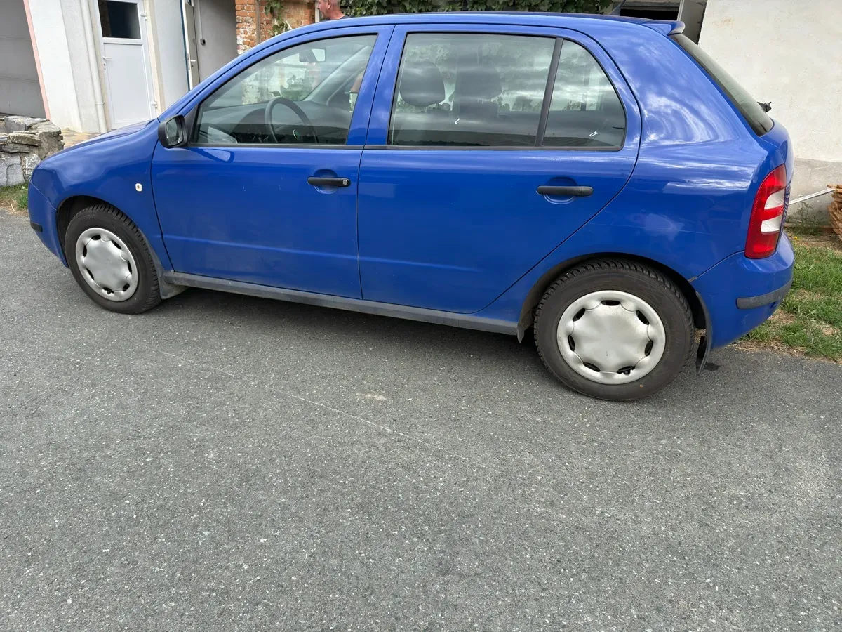 Skoda Fabia 2000 photo 3
