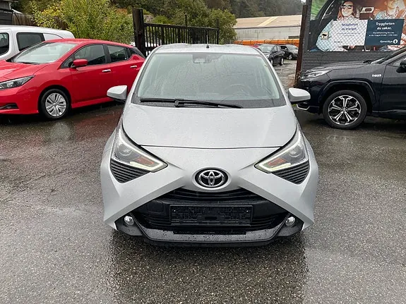 Toyota Aygo 2018 photo 2
