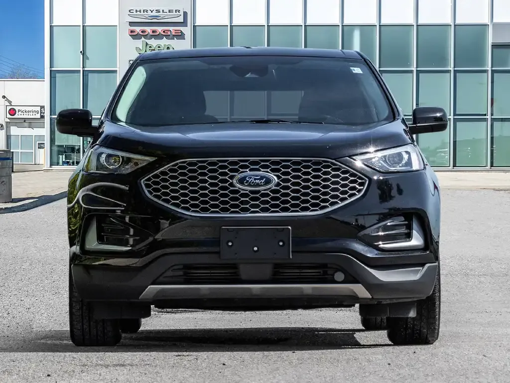 Ford Edge 2023 photo 2