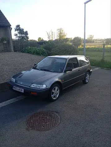 Honda Civic 1991 photo 2