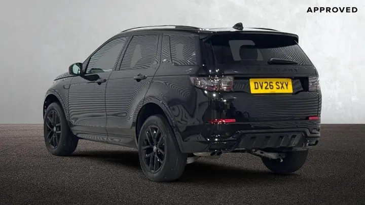 Land Rover Discovery Sport 2026 photo 2