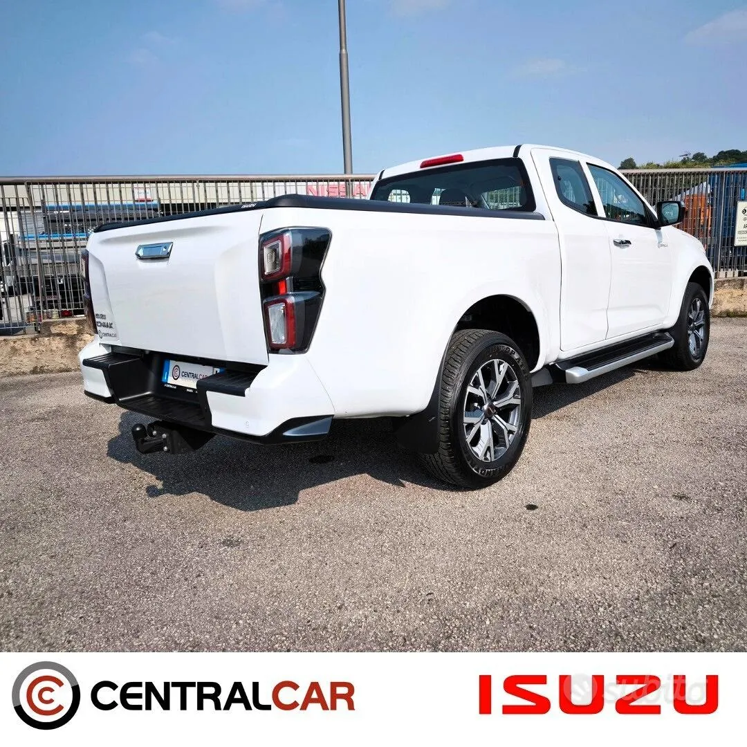 Isuzu D-Max 2023 photo 4