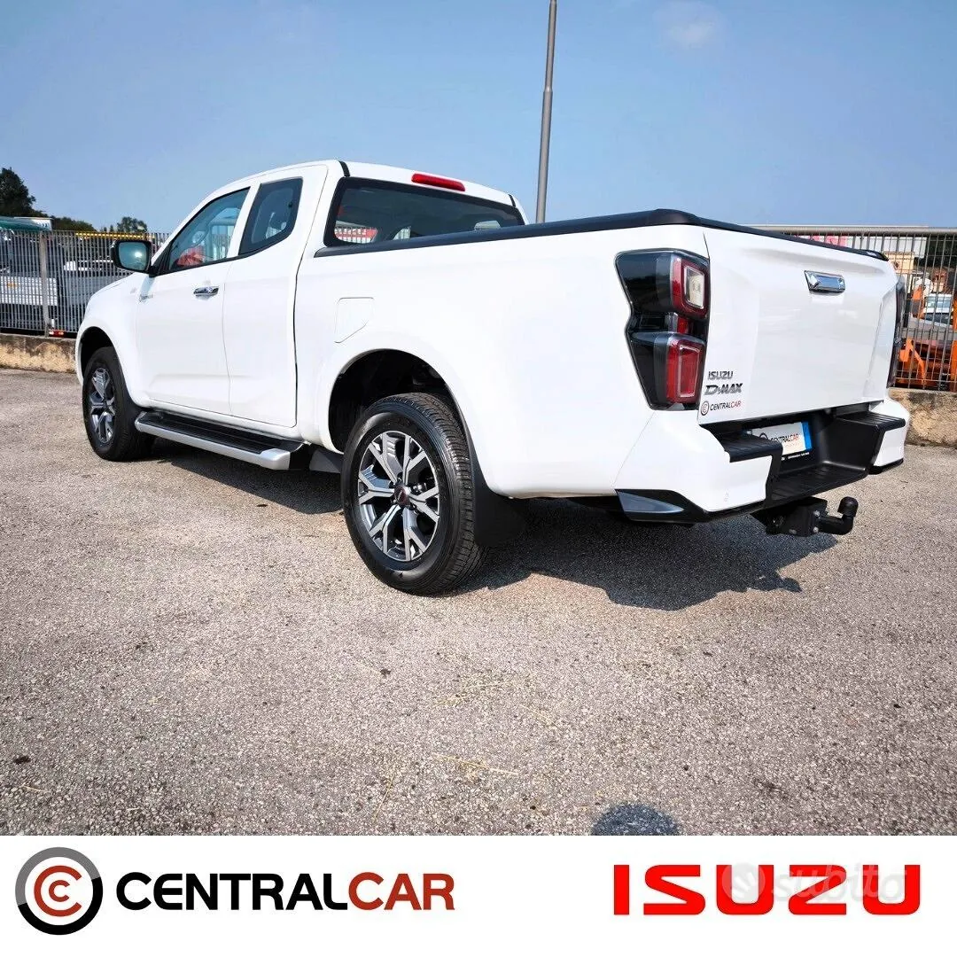 Isuzu D-Max 2023 photo 3