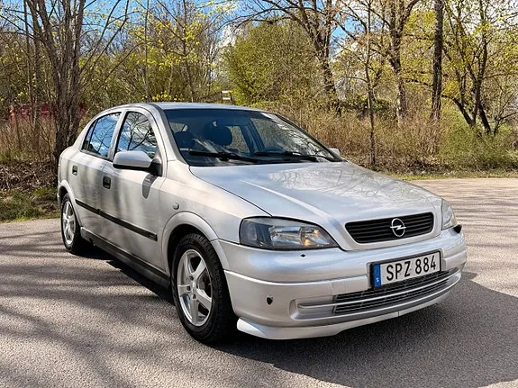 Opel Astra 2001 photo 2